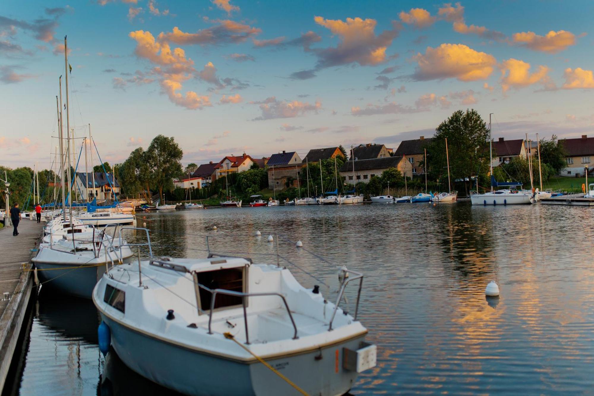 Zakatek River Rajgród Exterior foto